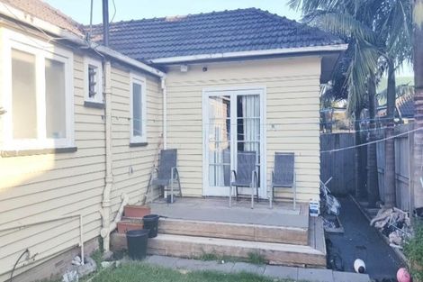 Photo of property in 15 Landscape Road, Papatoetoe, Auckland, 2025
