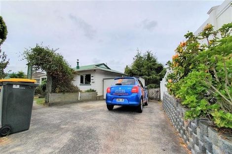 Photo of property in 45 Lynn Road, Bayview, Auckland, 0629