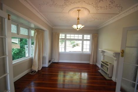 Photo of property in 28 Barnard Street, Wadestown, Wellington, 6012