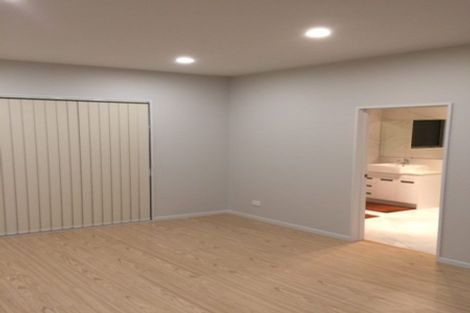 Photo of property in 43 Rosewell Crescent, Flat Bush, Auckland, 2019