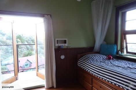 Photo of property in 57 Hawkhurst Road, Lyttelton, 8082