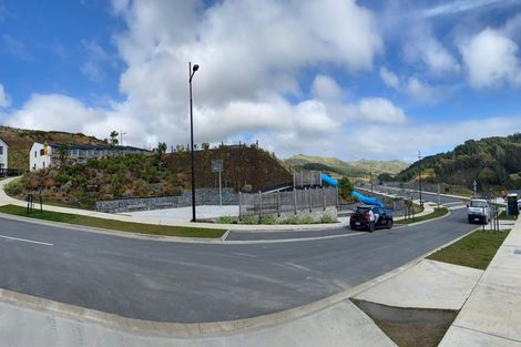 Photo of property in 12 Bee Lane, Whitby, Porirua, 5024