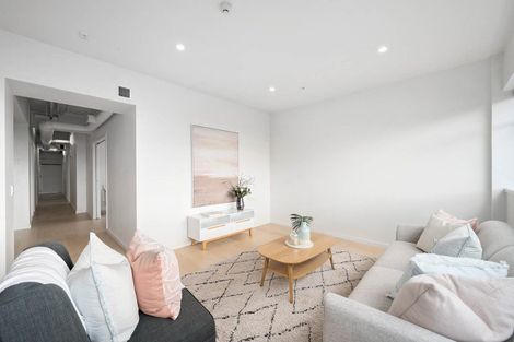 Photo of property in Quantum On Thorndon Quay, 4/163a Thorndon Quay, Pipitea, Wellington, 6011