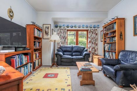 Photo of property in 16 Stanly Street, Eketahuna, 4900