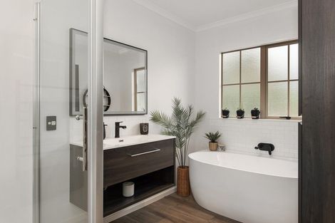 Photo of property in 62 Cairns Crescent, Rototuna, Hamilton, 3210