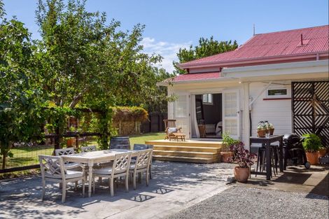 Photo of property in 100 Revans Street, Featherston, 5710