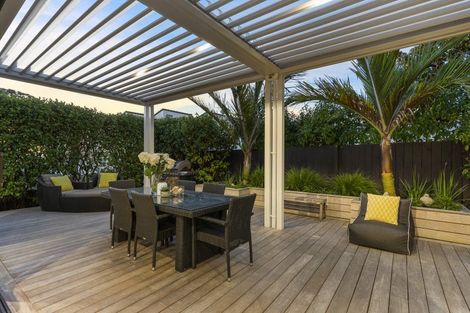 Photo of property in 1a Maleme Avenue, Belmont, Auckland, 0622