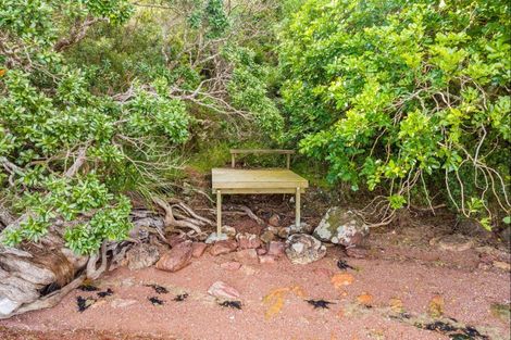 Photo of property in 170 Manganese Point Road, Tamaterau, Whangarei, 0174
