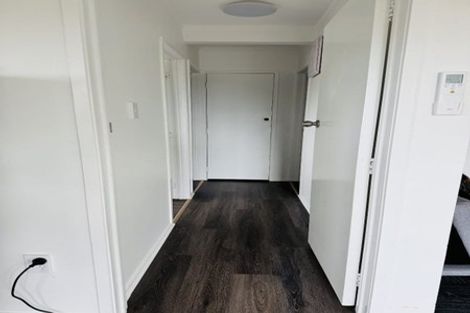 Photo of property in 671 East Coast Road, Browns Bay, Auckland, 0630