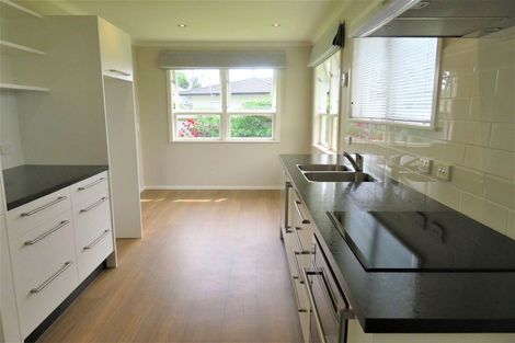 Photo of property in 238b Warwick Road, Mayfair, Hastings, 4122