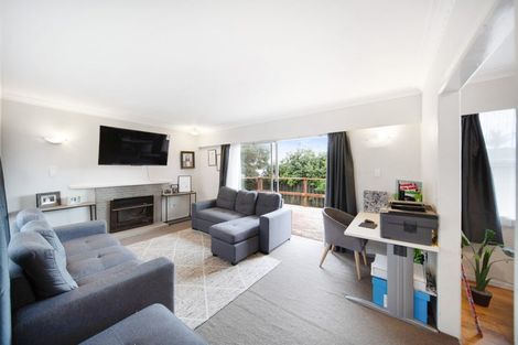 Photo of property in 20 Ronald Place, Manurewa, Auckland, 2102