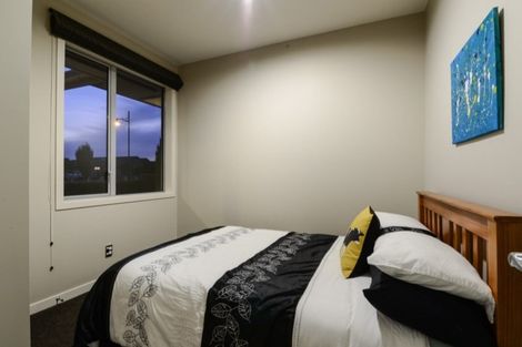 Photo of property in 17 Tallentire Crescent, Huntington, Hamilton, 3210