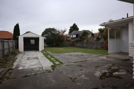 Photo of property in 112 Avonhead Road, Avonhead, Christchurch, 8042