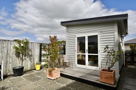 Photo of property in 5a Garrison Street, Carterton, 5713
