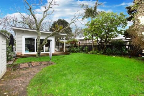 Photo of property in 24 Francis Street, Grey Lynn, Auckland, 1021