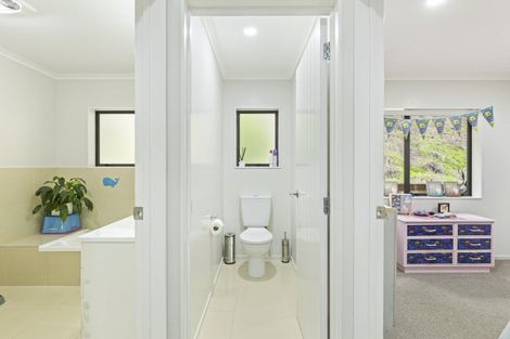 Photo of property in 12c Cherry Lane, Hurdon, New Plymouth, 4310