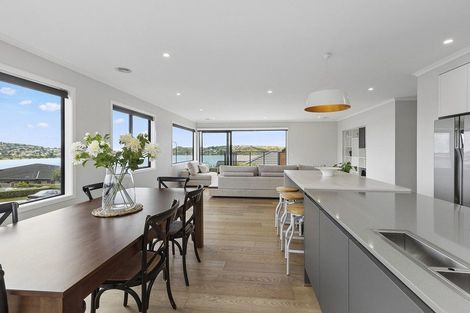 Photo of property in 29 John Burke Drive, Aotea, Porirua, 5024