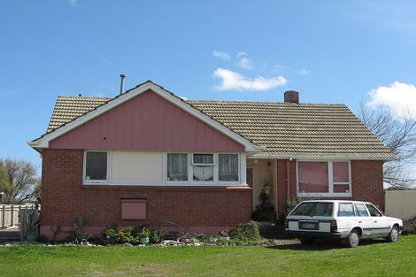 Photo of property in 32 Rogers Street, Castlecliff, Whanganui, 4501