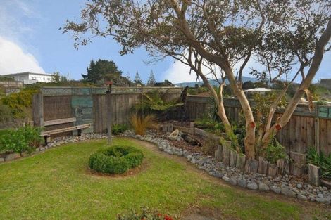 Photo of property in 4 Flaxmere Street, Waikanae Beach, Waikanae, 5036