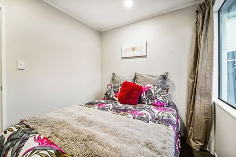 Photo of property in 43 Danube Lane, Glen Eden, Auckland, 0602