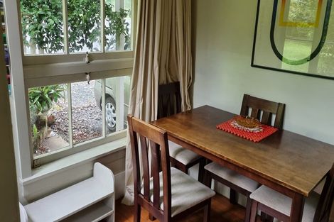 Photo of property in 106 Station Road, Kumeu, 0891