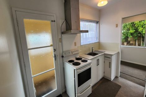 Photo of property in 2/17 Doment Crescent, Orewa, 0931