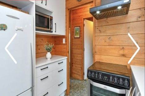 Photo of property in 30 Calluna Crescent, Totara Heights, Auckland, 2105