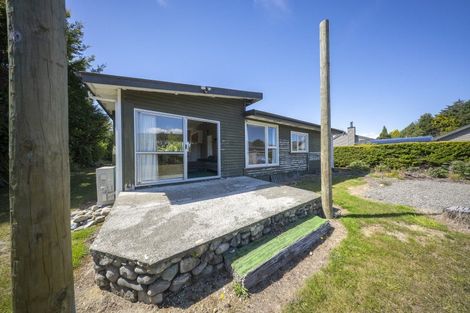Photo of property in 36 Home Street, Manapouri, 9679