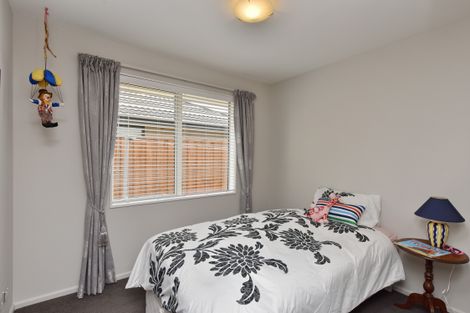 Photo of property in 35 Burford Way, Rolleston, 7615