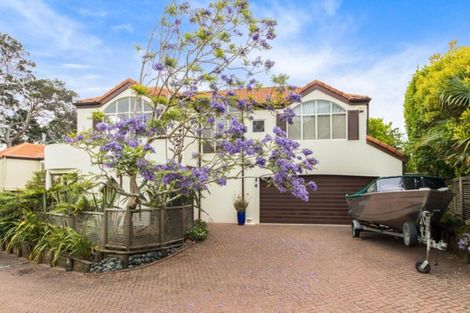 Photo of property in 4/30 Clarence Road, Northcote Point, Auckland, 0627