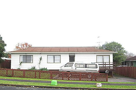 Photo of property in 111 Pigeon Mountain Road, Half Moon Bay, Auckland, 2012