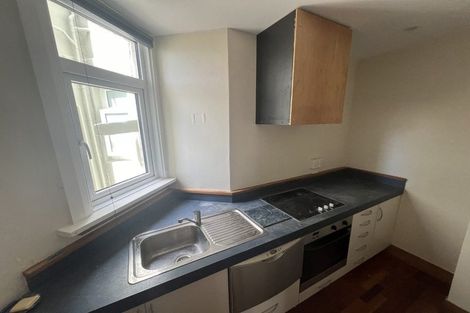 Photo of property in 23cu1 Maida Vale Road, Roseneath, Wellington, 6011