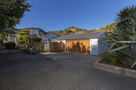 Photo of property in 13 Tory Street, Maitai, Nelson, 7010