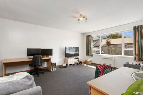 Photo of property in 2/127 Clarence Street, Riccarton, Christchurch, 8011