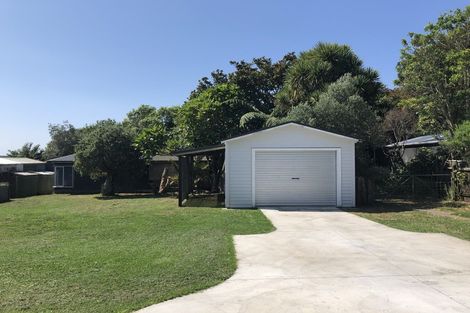 Photo of property in 43 Carthew Street, Okato, 4335