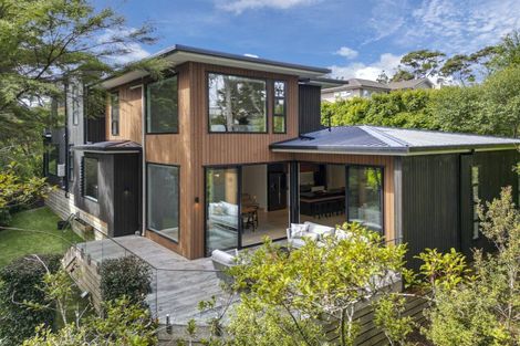 Photo of property in 21b Churchouse Road, Greenhithe, Auckland, 0632