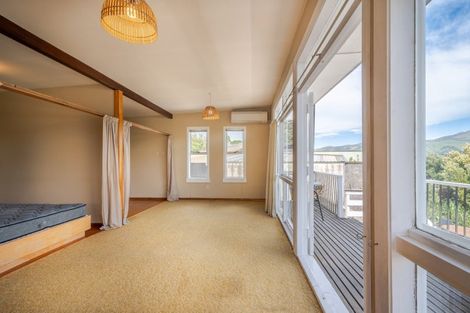 Photo of property in 42b Bayview Crescent, Duvauchelle, 7581