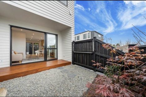 Photo of property in 1/82 Rosewarne Crescent, Glendene, Auckland, 0602