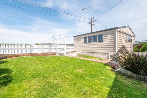 Photo of property in 32 Victoria Road, Saint Kilda, Dunedin, 9012