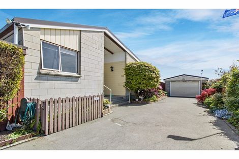 Photo of property in 22b Avenue Road, West End, Timaru, 7910