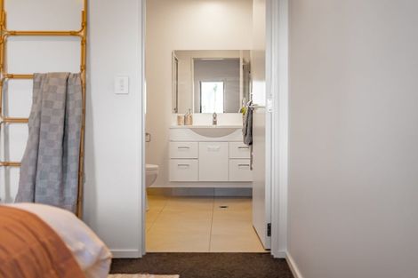 Photo of property in 2/69 Suva Street, Upper Riccarton, Christchurch, 8041