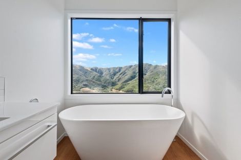 Photo of property in 99 Downing Street, Crofton Downs, Wellington, 6035