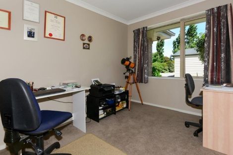 Photo of property in 8b Kowhai Drive, Darfield, 7510