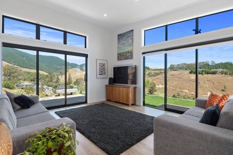 Photo of property in 23 Hill Tops Way, Stoke, Nelson, 7011