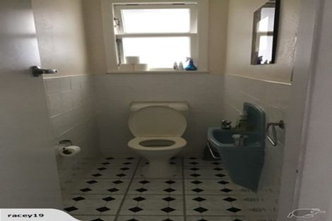 Photo of property in 24 Salisbury Avenue, Terrace End, Palmerston North, 4410