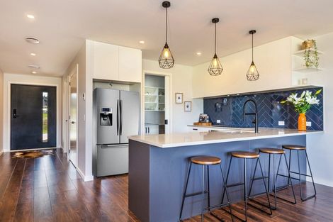 Photo of property in 7 Kanuka Grove, Kinloch, Taupo, 3377