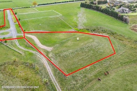 Photo of property in 148 Monument Road, Clevedon, 2582