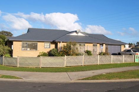 Photo of property in 14 Otago Place, Favona, Auckland, 2024