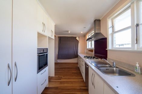 Photo of property in 27 Willis Street, Bader, Hamilton, 3206