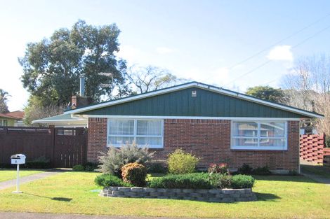Photo of property in 8 Snell Avenue, Papakura, 2110